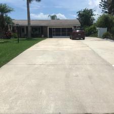 Professional-Driveway-Cleaning-Performed-in-South-Daytona-Florida 0